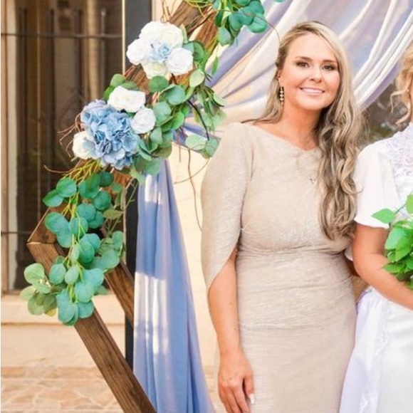 Meet your Posher, Brandi - Picture 2 of 4